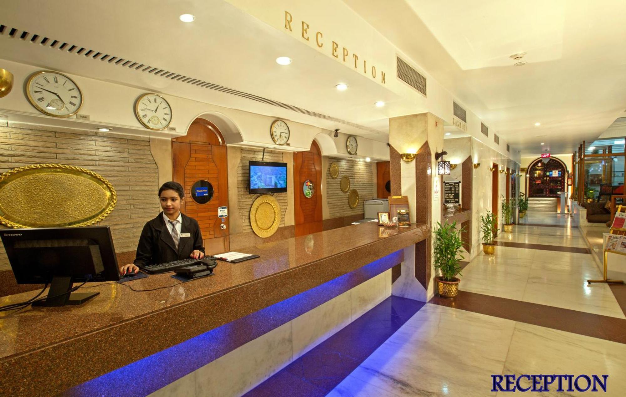 Hotel Rajmahal Guwahati Zewnętrze zdjęcie