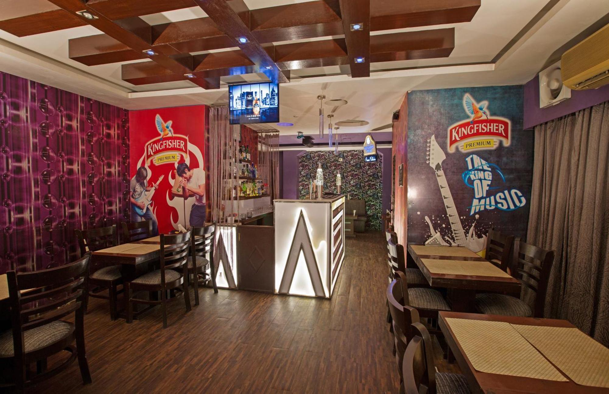 Hotel Rajmahal Guwahati Zewnętrze zdjęcie