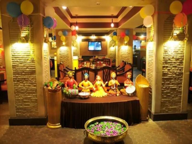 Hotel Rajmahal Guwahati Zewnętrze zdjęcie